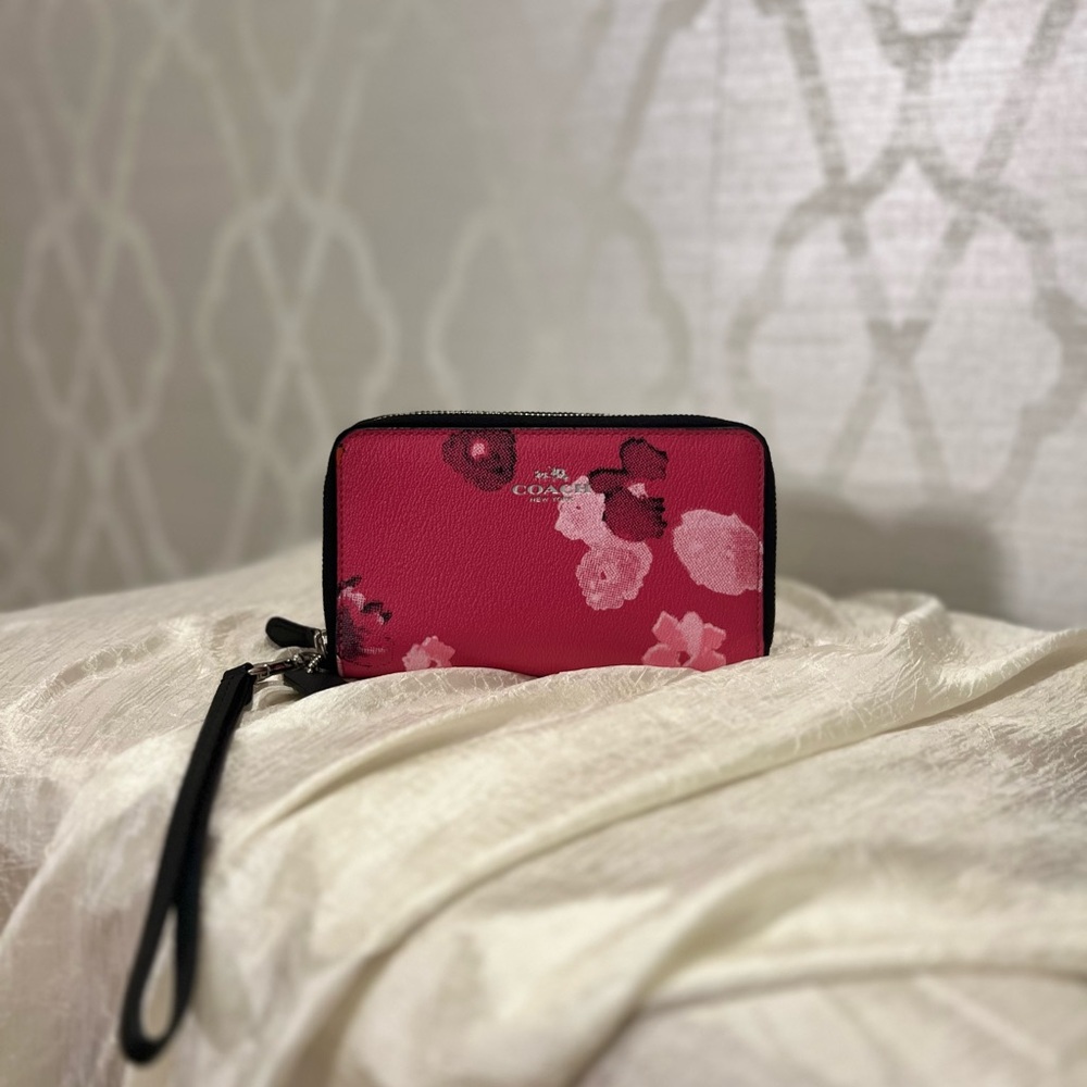 Coach Double Zip Wallet Wristlet